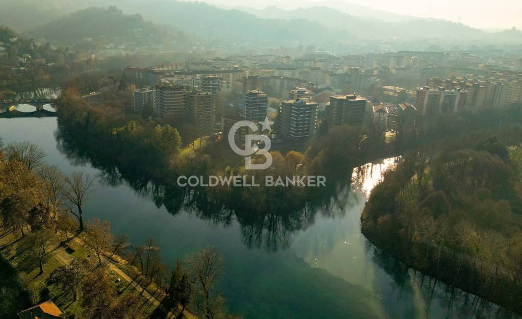 appartamento in vendita a Torino in zona Vanchiglia