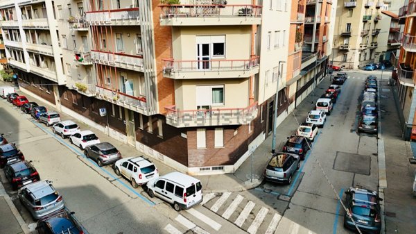 ufficio in vendita a Torino in zona San Donato