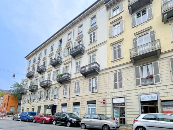 negozio in vendita a Torino in zona Crocetta