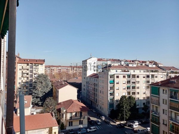 appartamento in vendita a Torino in zona Pozzo Strada