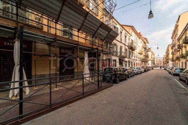 appartamento in vendita a Torino in zona San Salvario