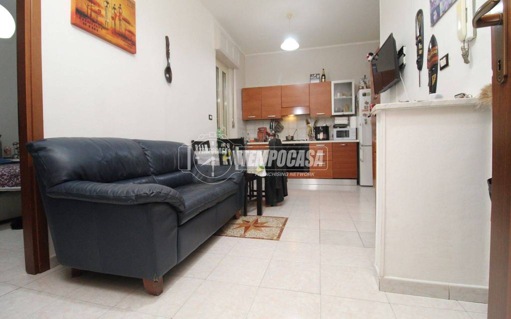 appartamento in vendita a Torino in zona Borgata Vittoria