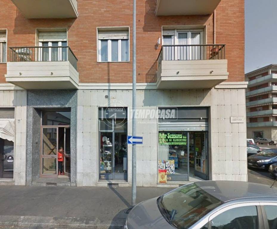 negozio in vendita a Torino in zona Regio Parco