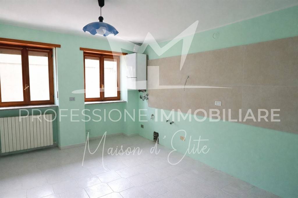 appartamento in vendita a Torino in zona Rosa