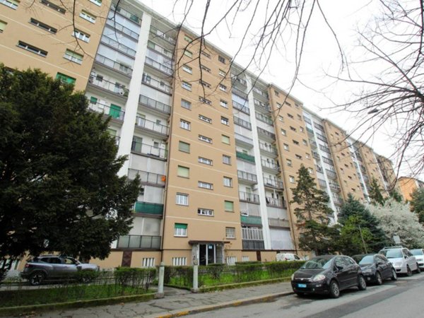 appartamento in vendita a Torino in zona Mirafiori Sud