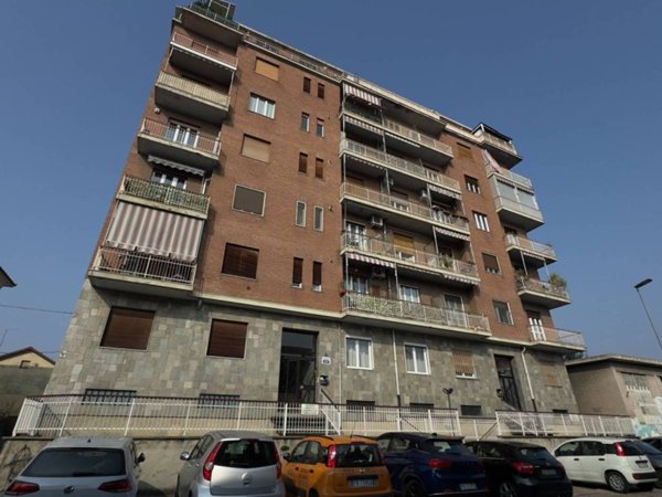 appartamento in vendita a Torino in zona Mirafiori Sud