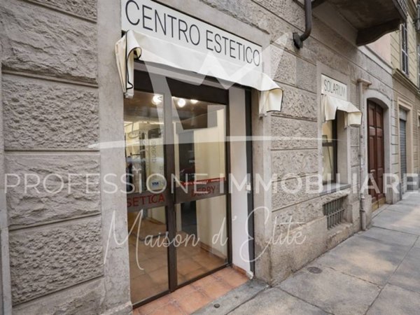 negozio in vendita a Torino in zona Vanchiglia