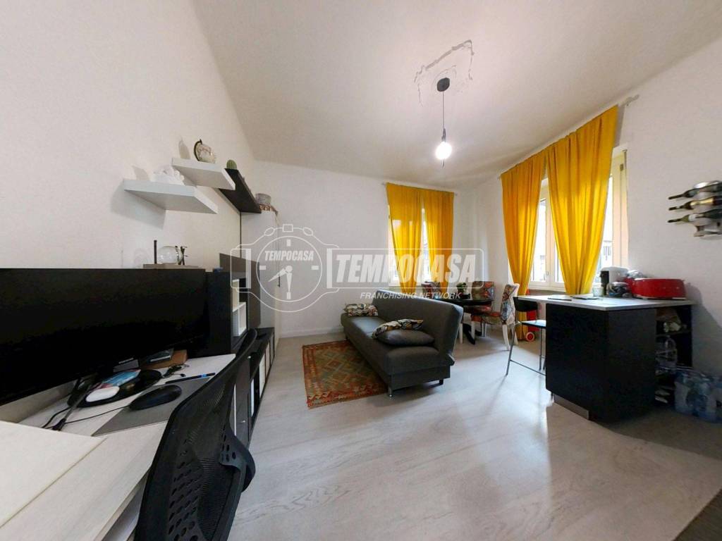 appartamento in vendita a Torino in zona Borgata Vittoria