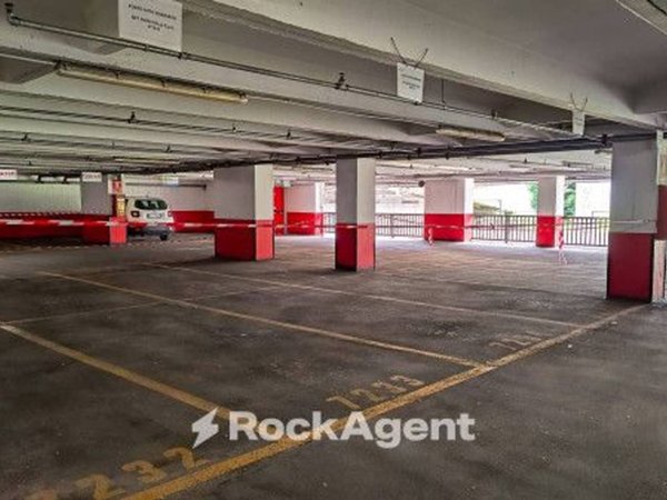 negozio in vendita a Torino in zona Madonna di Campagna