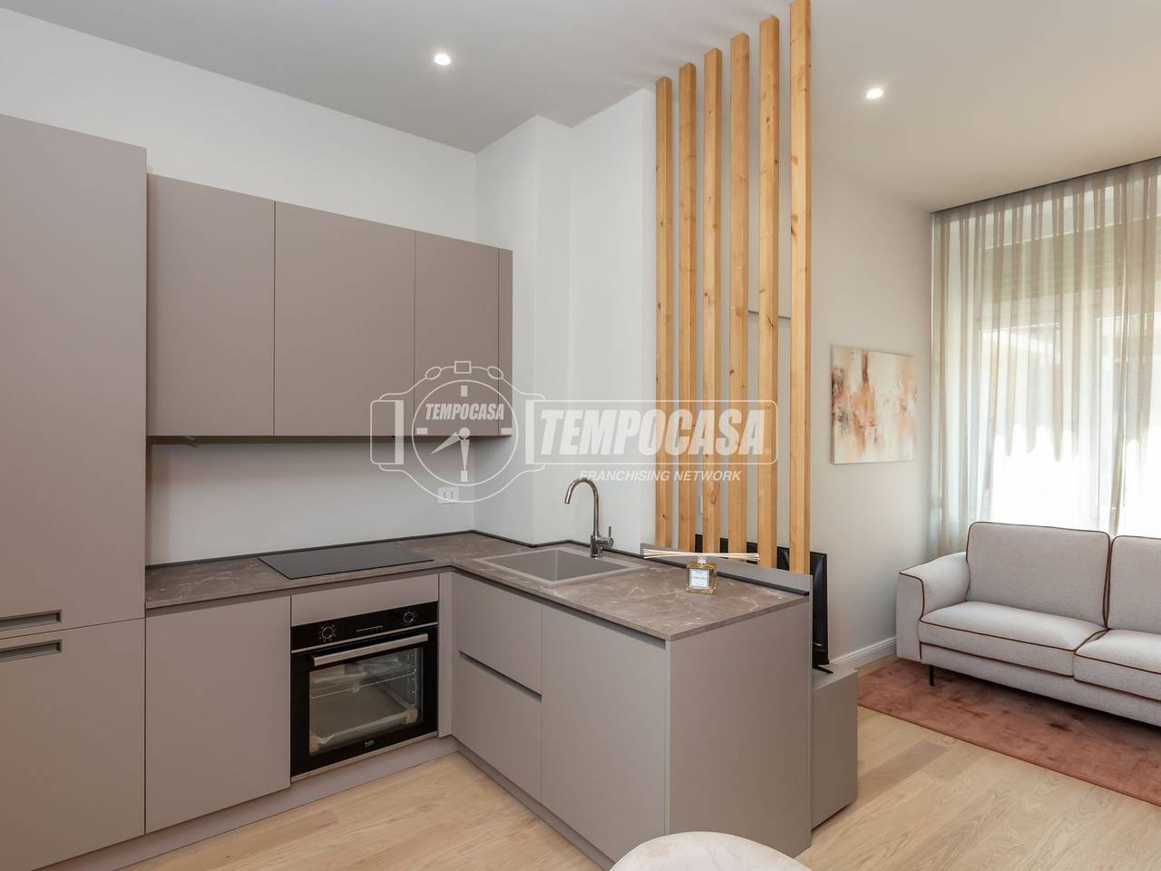 appartamento in vendita a Torino in zona Cit Turin