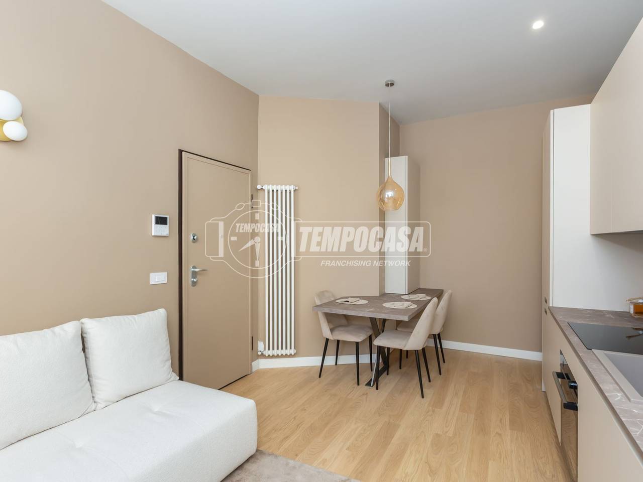 appartamento in vendita a Torino in zona Cit Turin