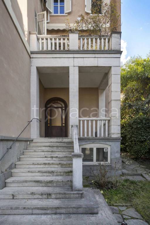 casa indipendente in vendita a Torino in zona Gran Madre