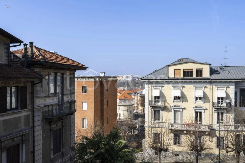 casa indipendente in vendita a Torino in zona Gran Madre