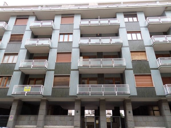 appartamento in vendita a Torino in zona Millefonti