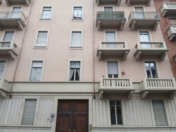 appartamento in vendita a Torino in zona Campidoglio