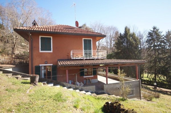 casa indipendente in vendita a Torino in zona Cavoretto