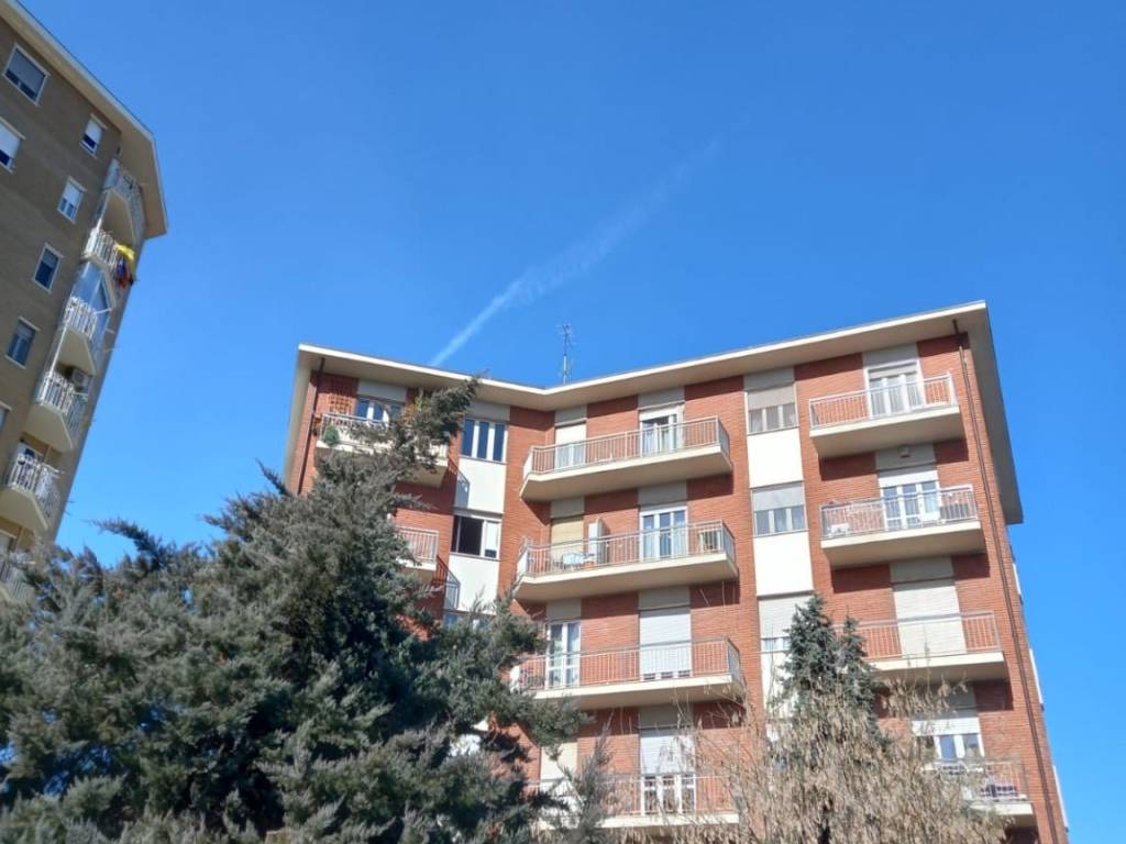 appartamento in vendita a Torino in zona Vallette