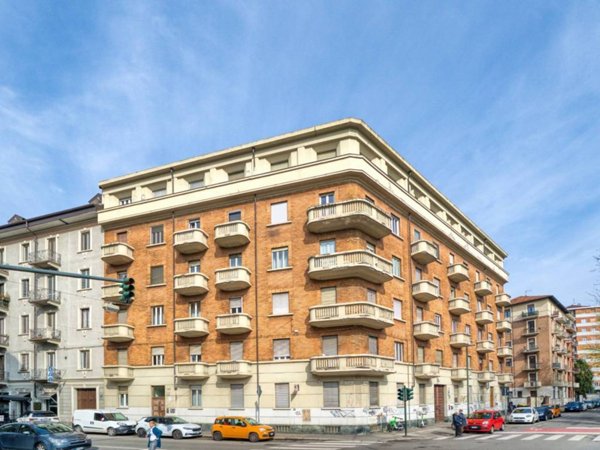 appartamento in vendita a Torino in zona Parella