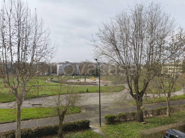 appartamento in vendita a Torino in zona Falchera