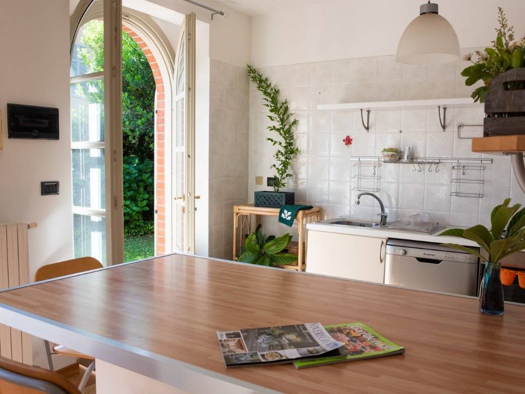 appartamento in vendita a Torino in zona Lingotto