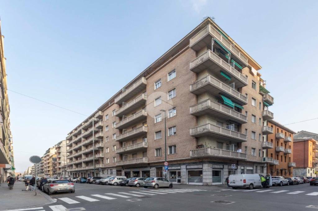 appartamento in vendita a Torino in zona Borgata Vittoria
