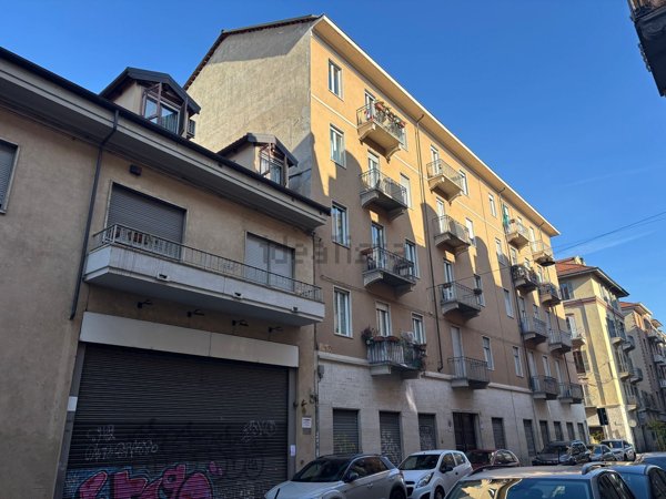 appartamento in vendita a Torino in zona Vanchiglia