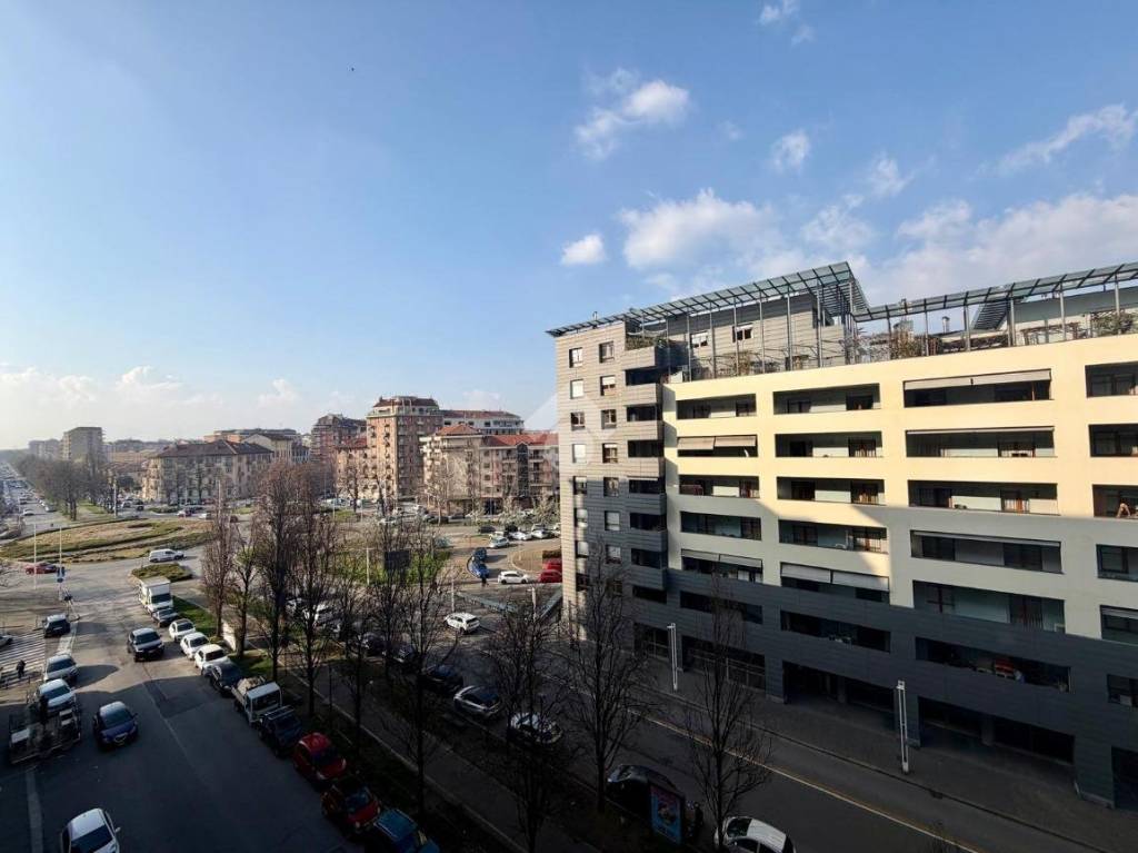 appartamento in vendita a Torino in zona Santa Rita