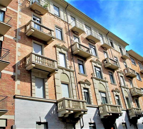 appartamento in vendita a Torino in zona Cit Turin