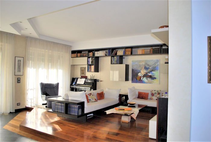 appartamento in vendita a Torino in zona Crocetta