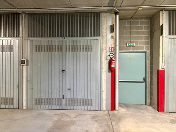 casale in vendita a Torino in zona Mirafiori Sud