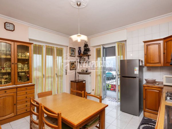 appartamento in vendita a Torino in zona Regio Parco