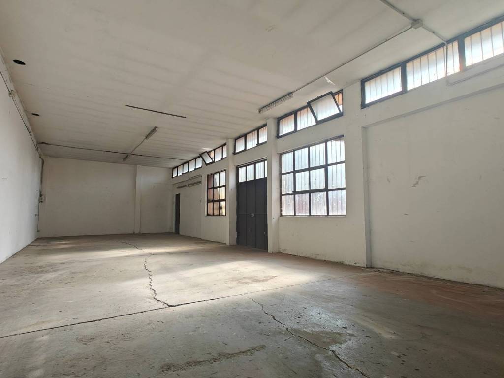 casa indipendente in vendita a Torino in zona Mirafiori Sud