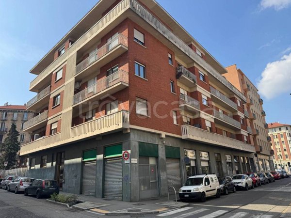appartamento in vendita a Torino in zona Aurora