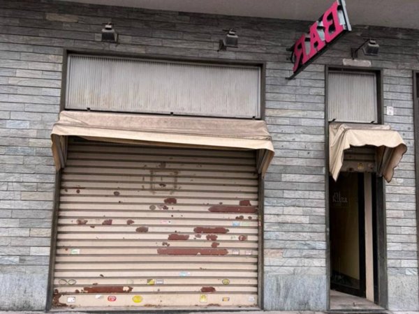 negozio in vendita a Torino in zona Santa Rita