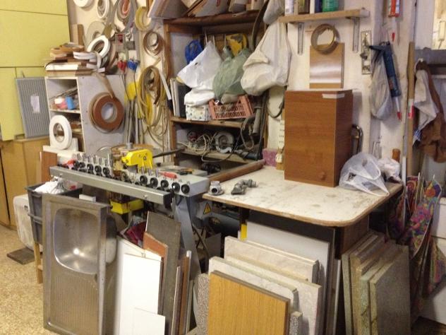 locale commerciale in vendita a Torino in zona Vanchiglia