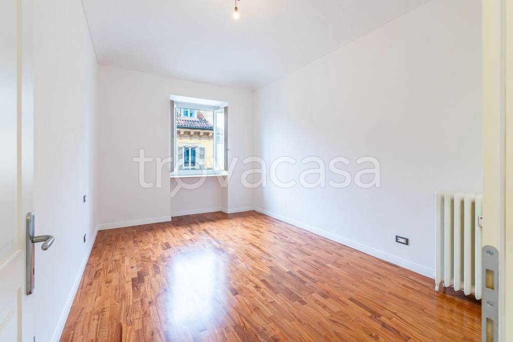 appartamento in vendita a Torino in zona Cit Turin