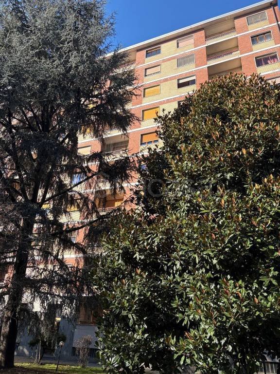 appartamento in vendita a Torino in zona Santa Rita