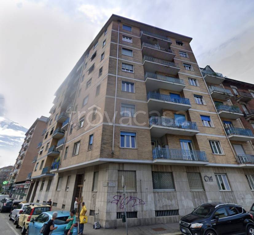 appartamento in vendita a Torino in zona Borgo San Paolo