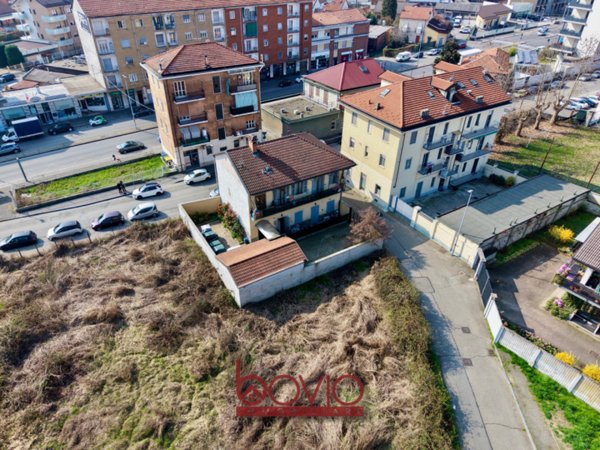casa indipendente in vendita a Torino in zona Barca