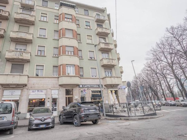 appartamento in vendita a Torino in zona Vallette