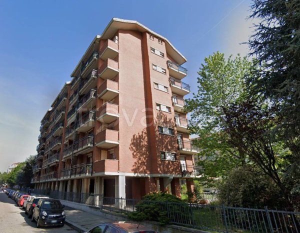 appartamento in vendita a Torino in zona Lingotto