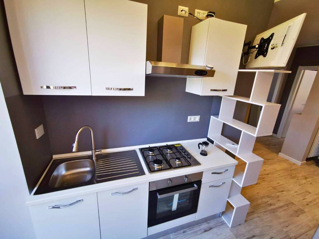 appartamento in vendita a Torino in zona Cenisia