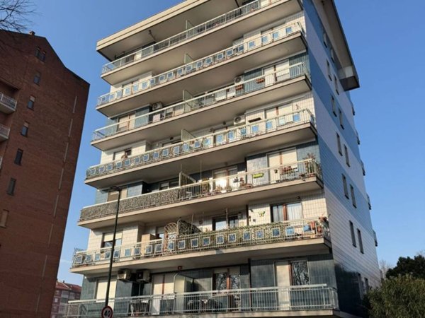 appartamento in vendita a Torino in zona Mirafiori Sud