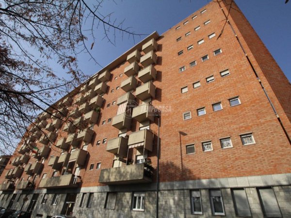 appartamento in vendita a Torino in zona Mirafiori Nord