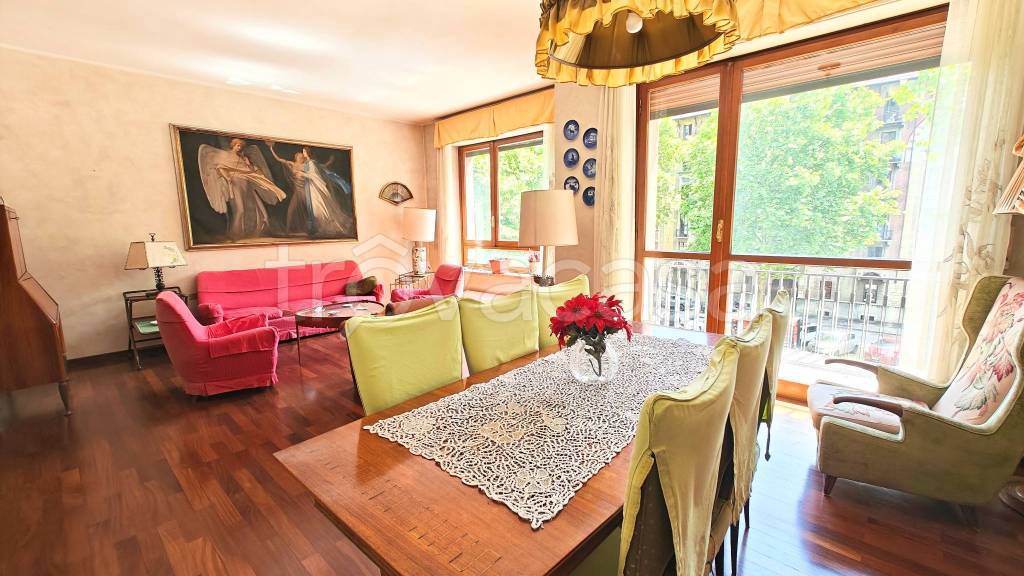 appartamento in vendita a Torino in zona Crocetta