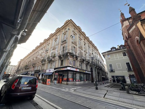 appartamento in vendita a Torino in zona Centro Storico