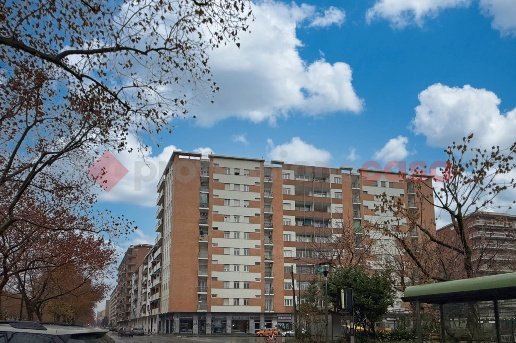 appartamento in vendita a Torino in zona Mirafiori Nord