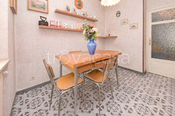 appartamento in vendita a Torino in zona Falchera