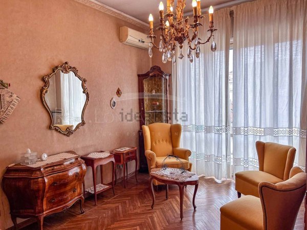 appartamento in vendita a Torino in zona Cenisia