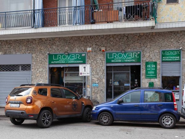 negozio in vendita a Torino in zona Aurora